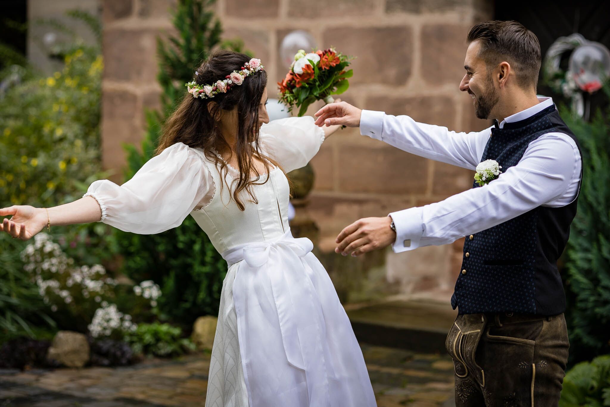 Du betrachtest gerade Der First Look – Emotionen pur